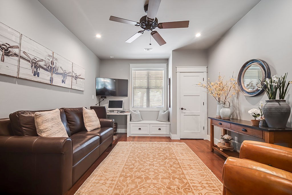 2219 Stone Meadow