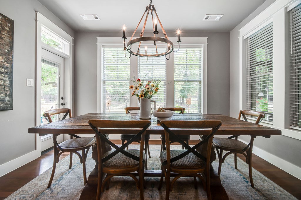 2219 Stone Meadow