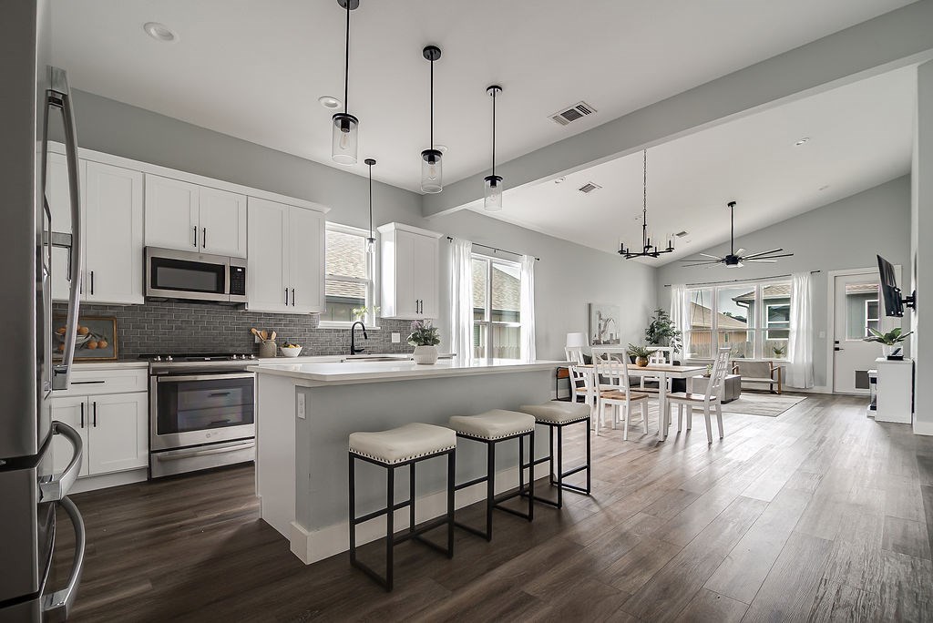 707 Cirrus Lane