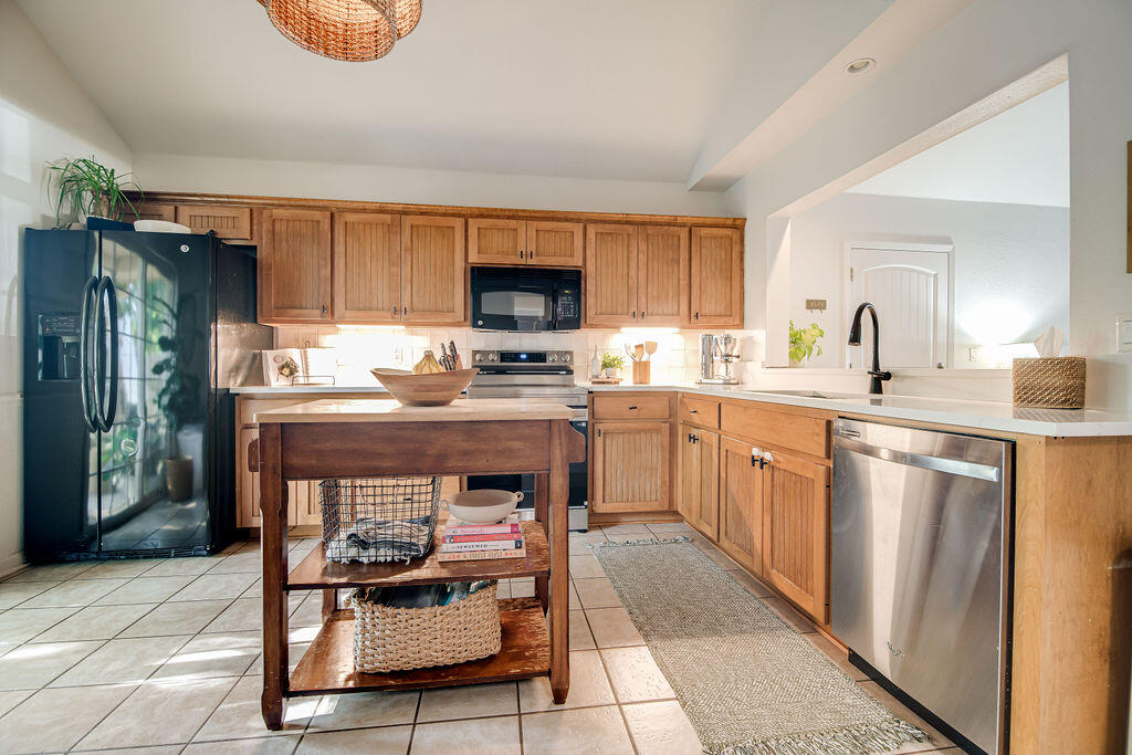 207 Green Oaks Loop