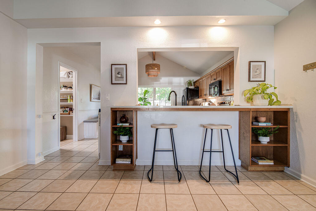 207 Green Oaks Loop