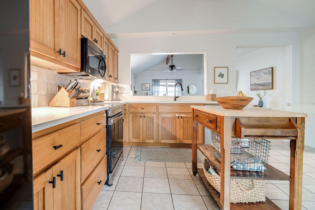 207 Green Oaks Loop