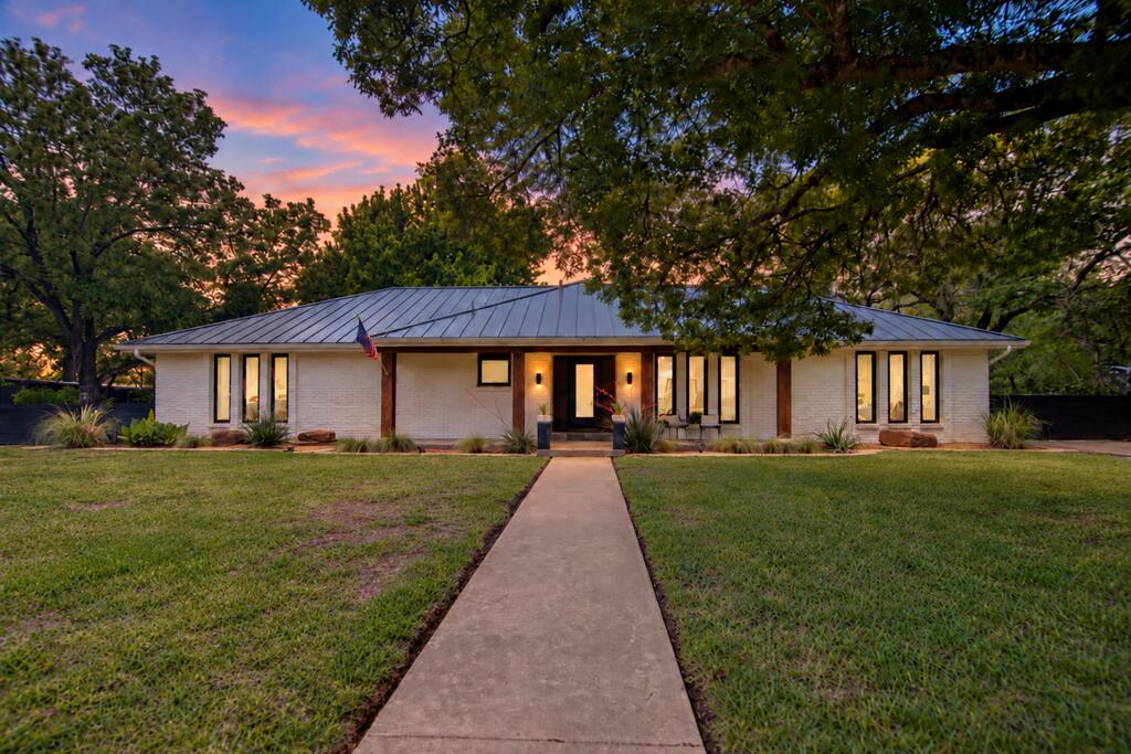 107 Glenwood Dr