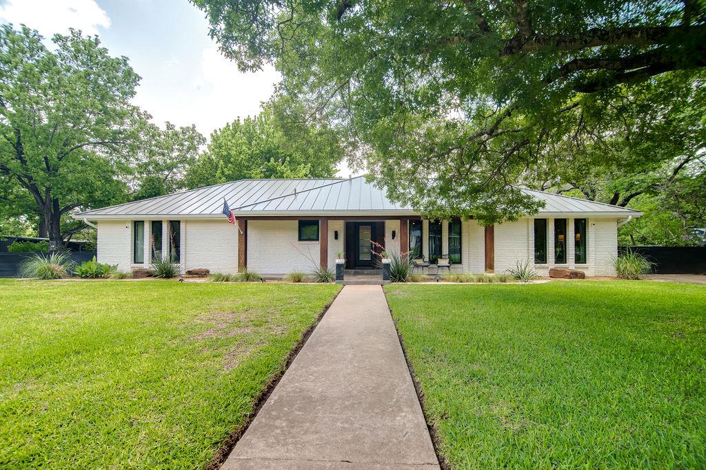 107 Glenwood Dr