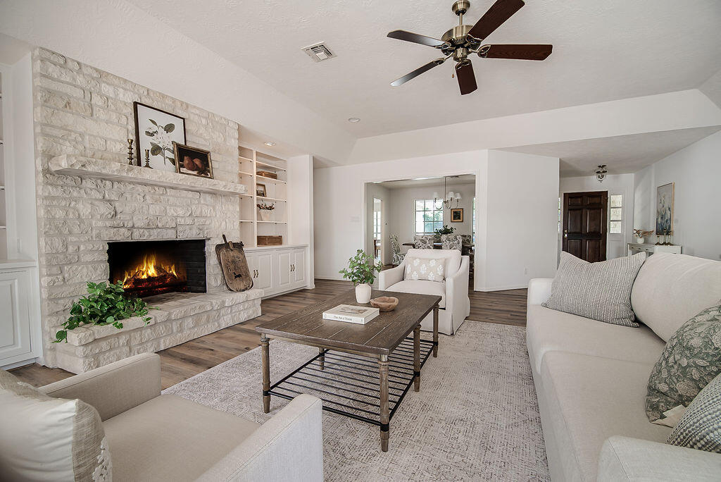 223 Edgewood Dr