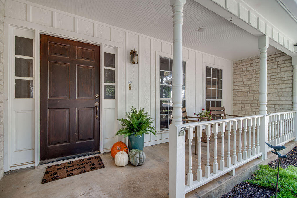 223 Edgewood Dr