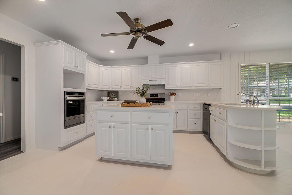 223 Edgewood Dr