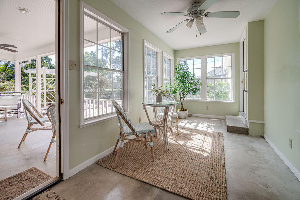 223 Edgewood Dr