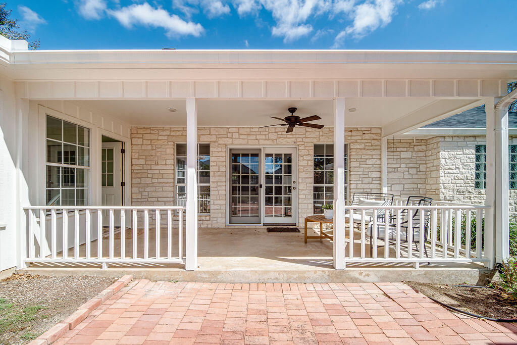 223 Edgewood Dr