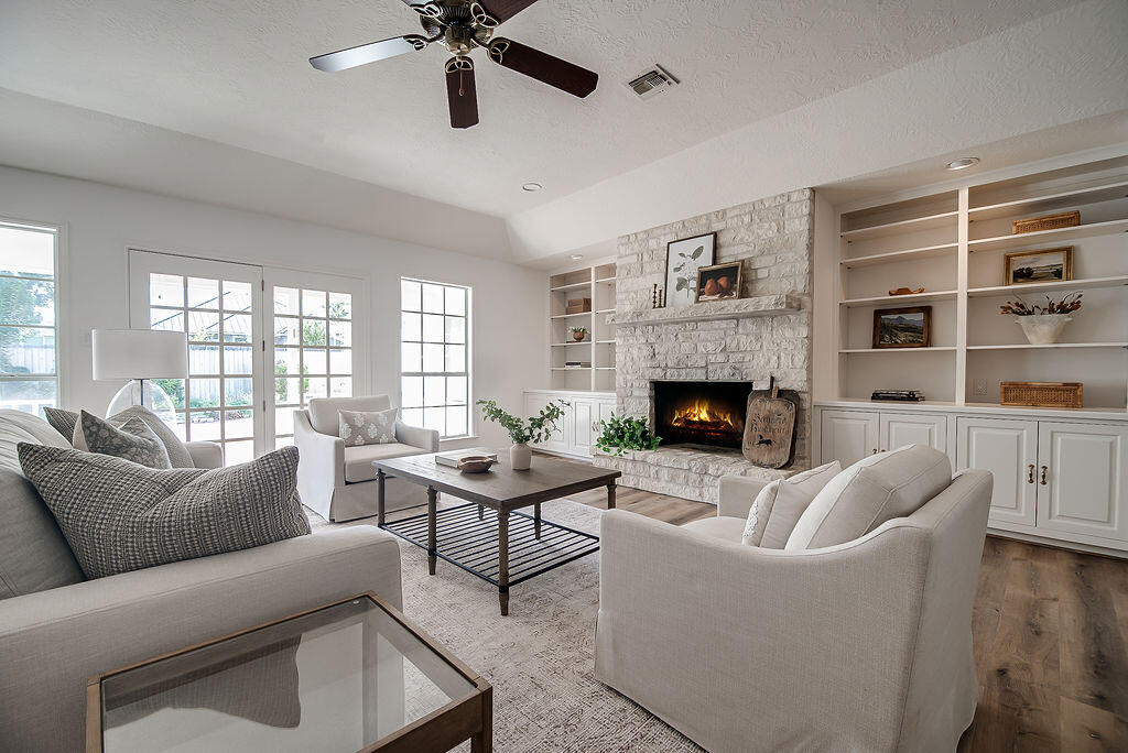 223 Edgewood Dr
