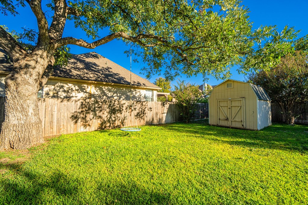 609 Persimmon Court