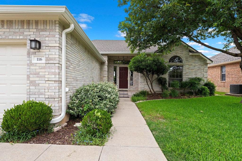 116 Songbird Dr
