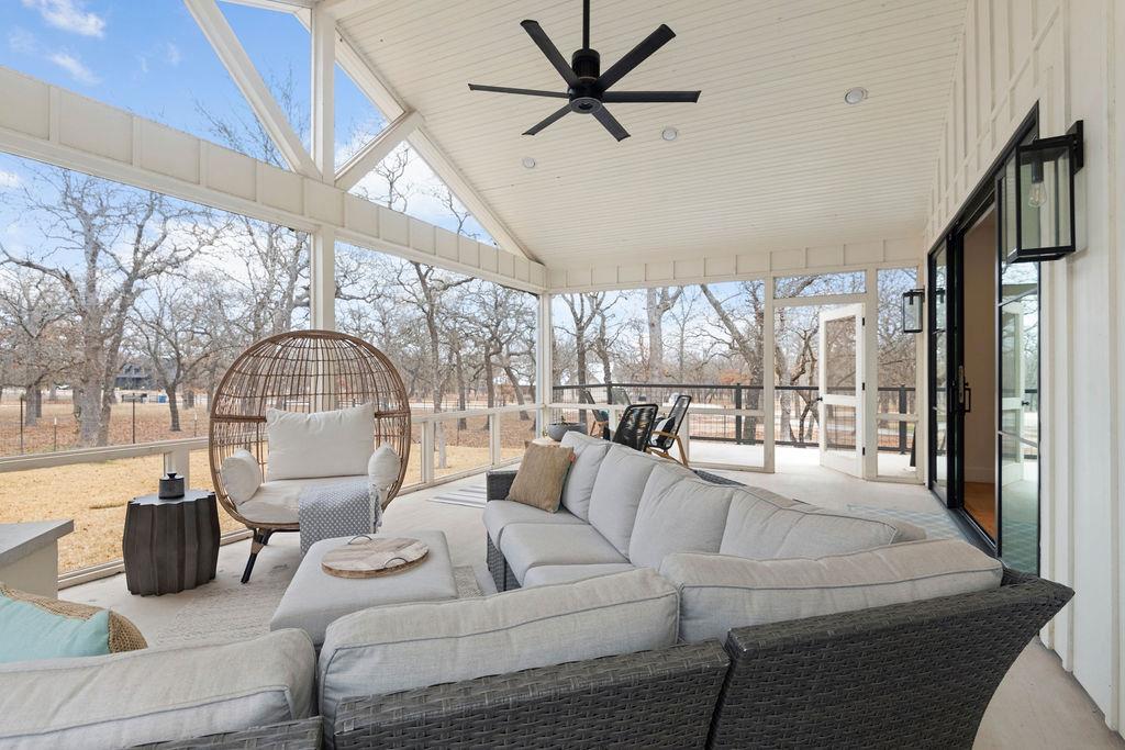 151 Oak Valley Dr