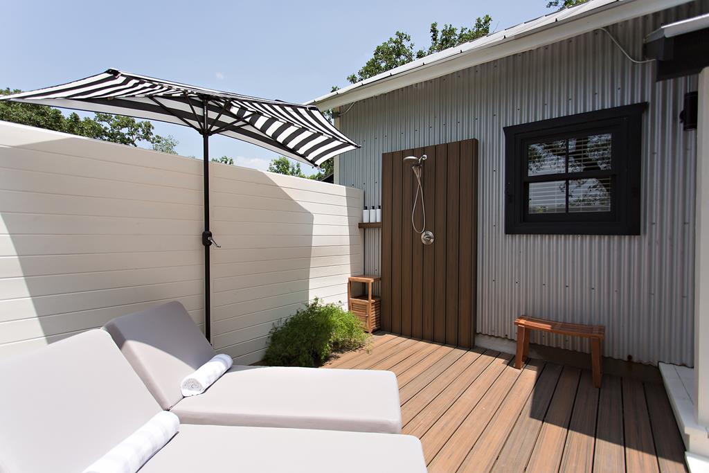 151 Oak Valley Dr