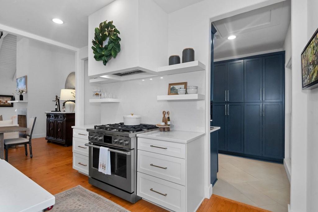 151 Oak Valley Dr