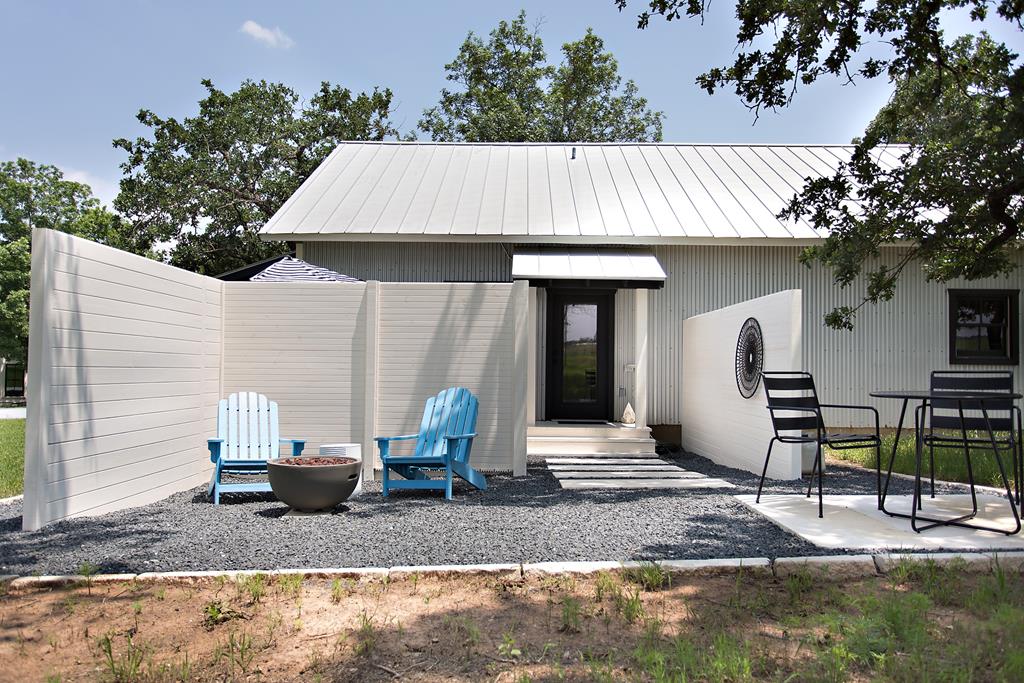 151 Oak Valley Dr