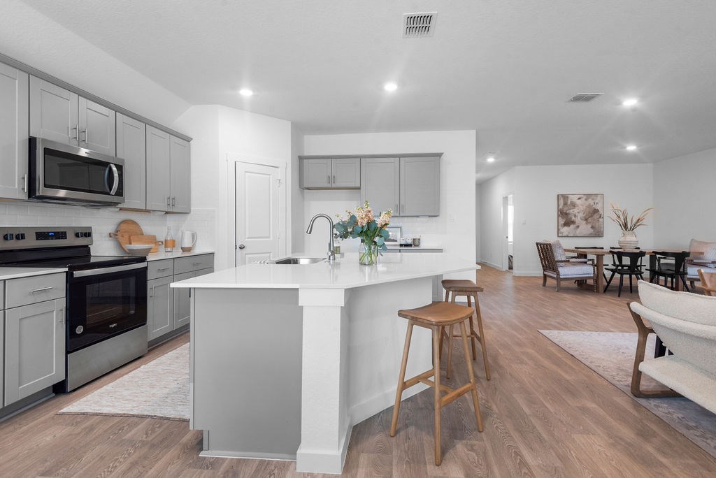 701 Tranquility Ln