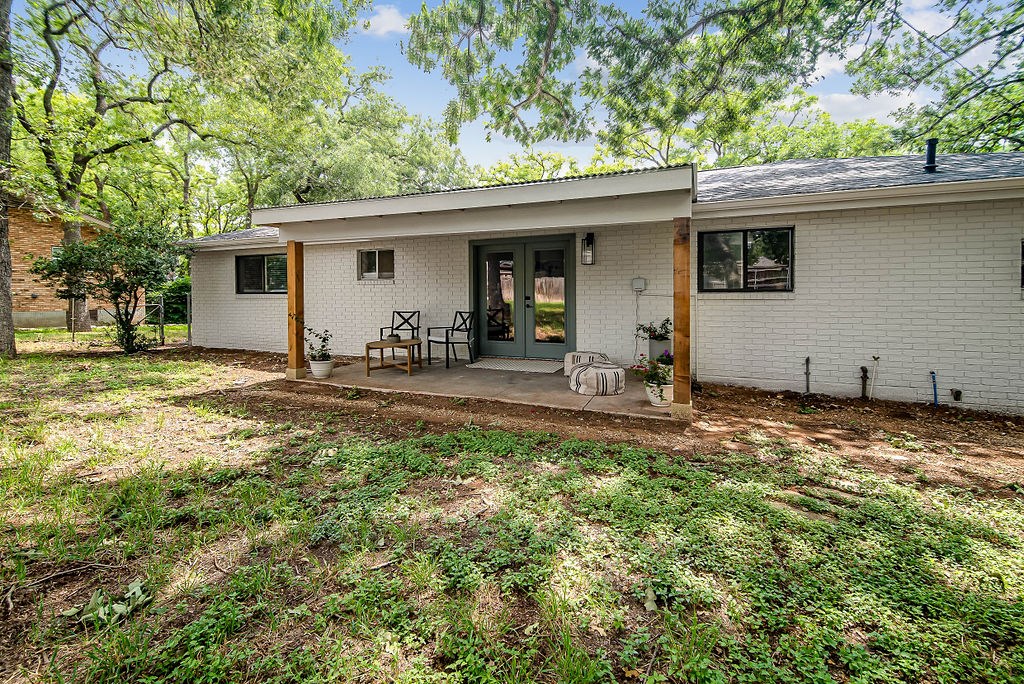 305 Tanglewood Dr