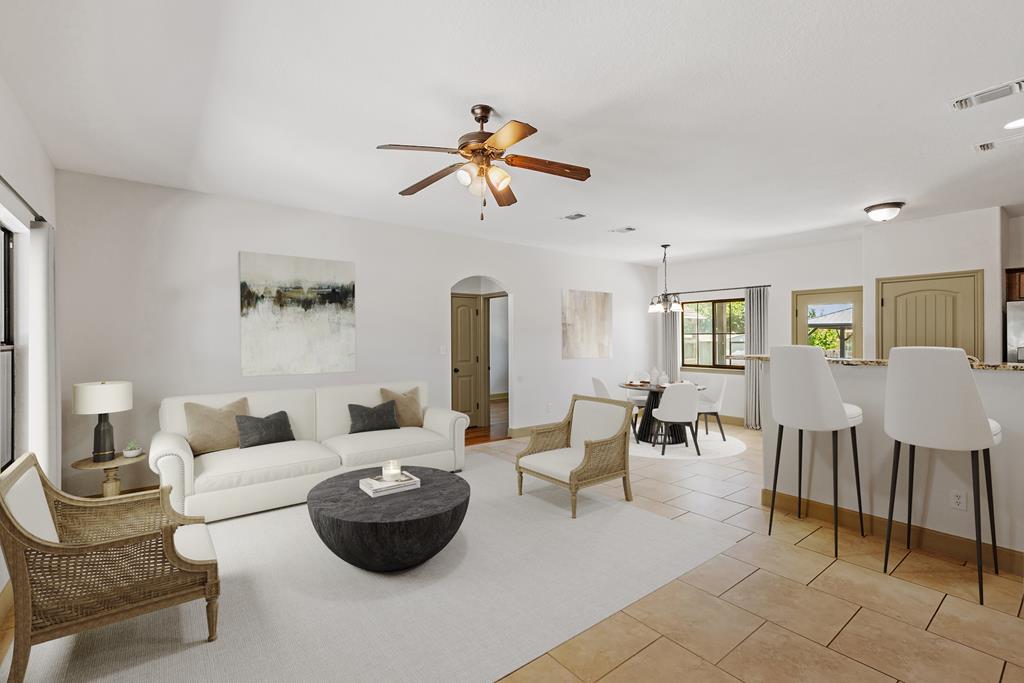 711 Englemann Oak Dr