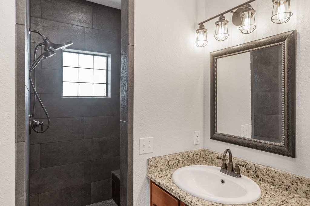 711 Englemann Oak Dr