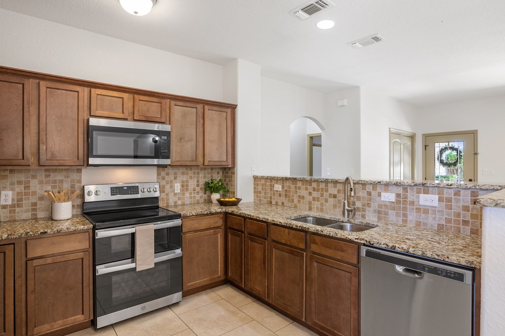 711 Englemann Oak Dr