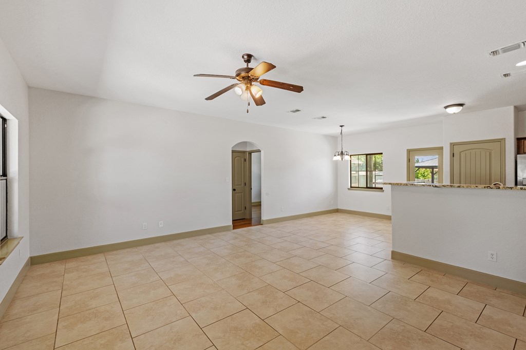 711 Englemann Oak Dr