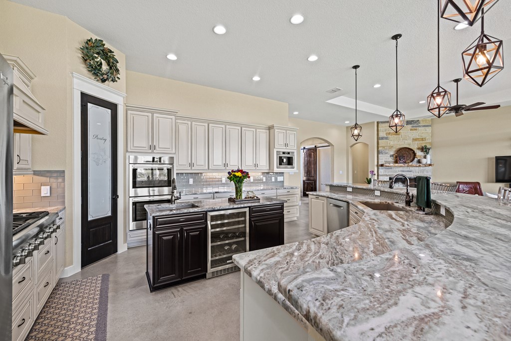 273 Admiral Heights Blvd