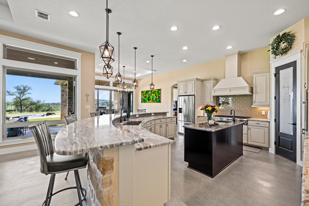273 Admiral Heights Blvd