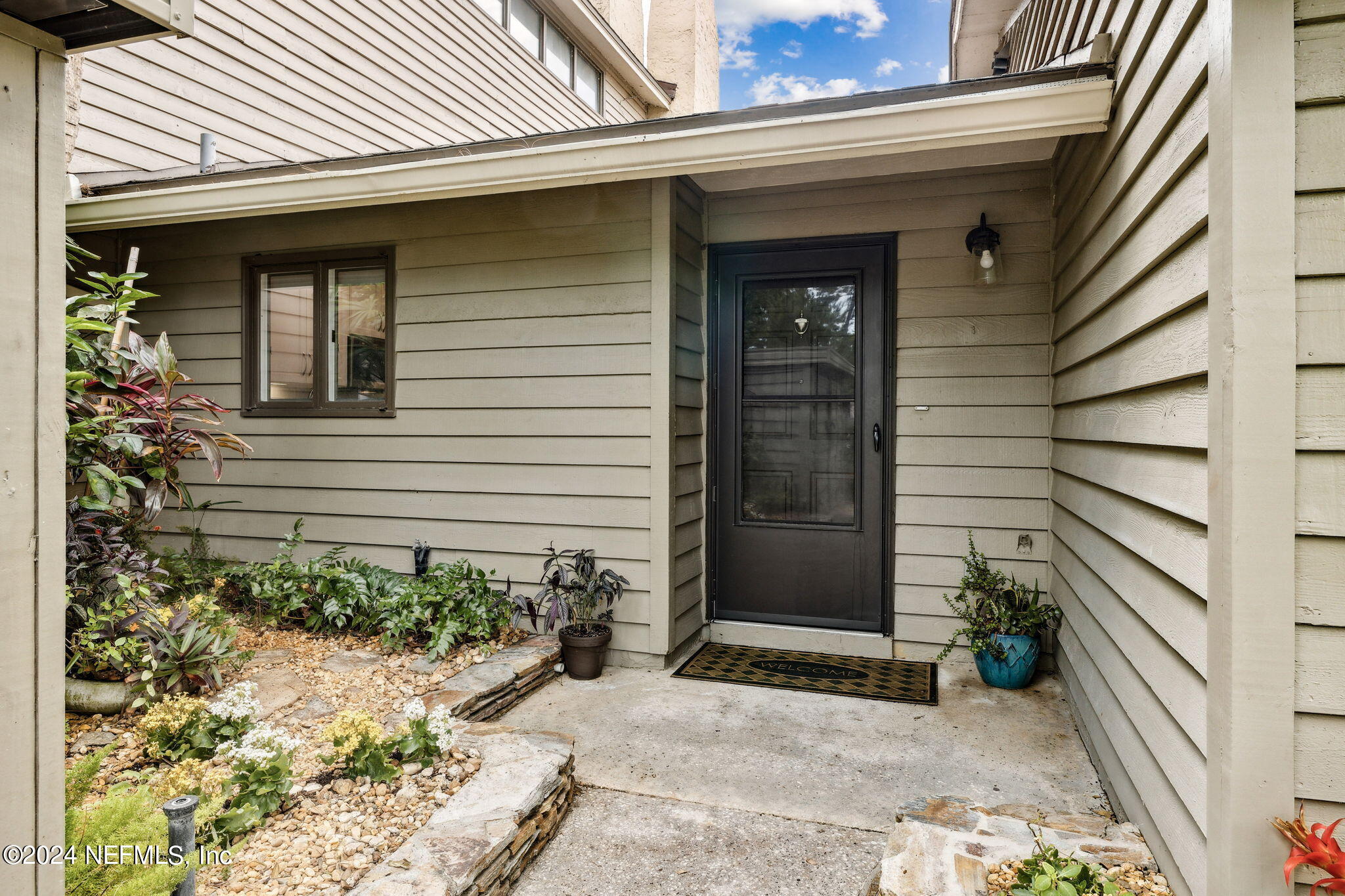 20 FISHERMANS COVE Road