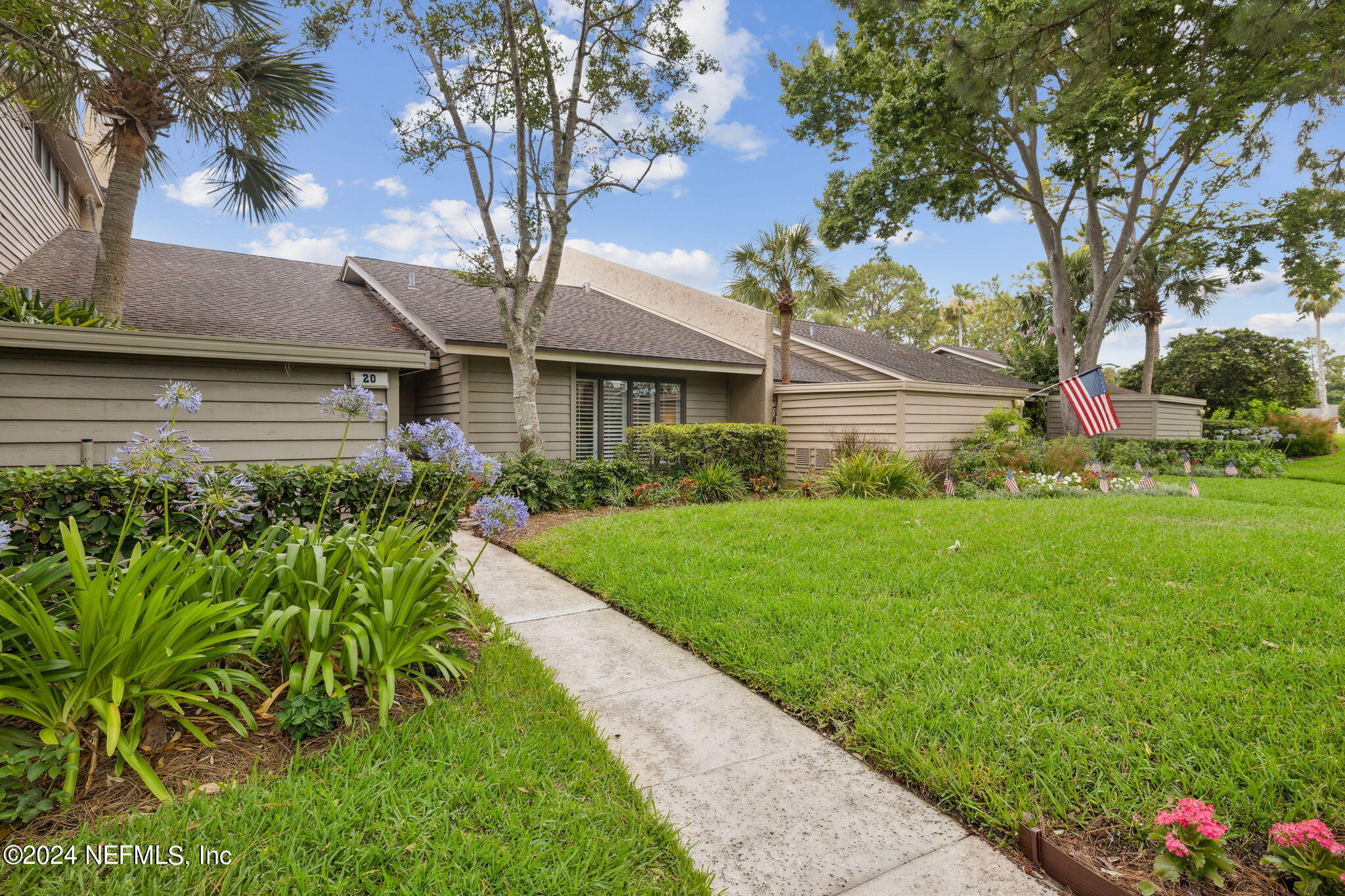 20 FISHERMANS COVE Road