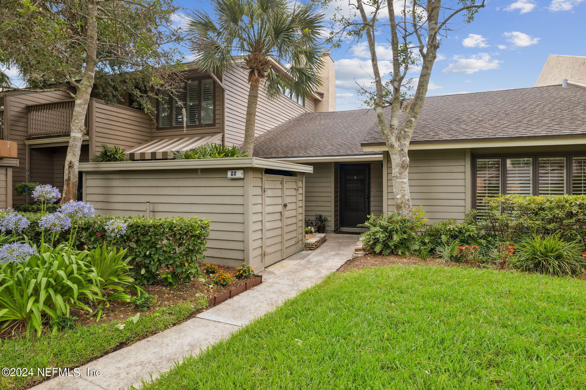 20 FISHERMANS COVE Road