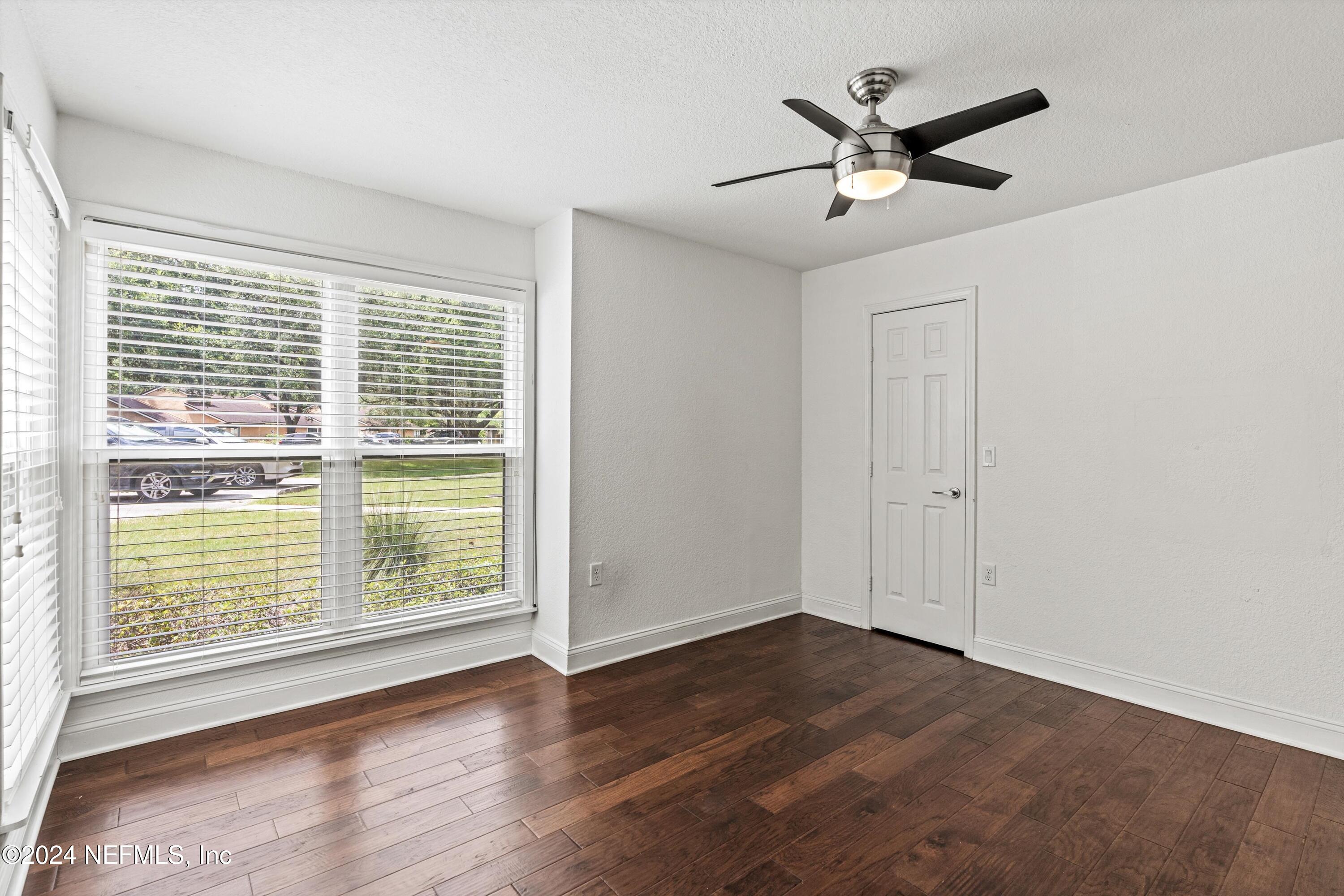 734 TIDEWATER Court