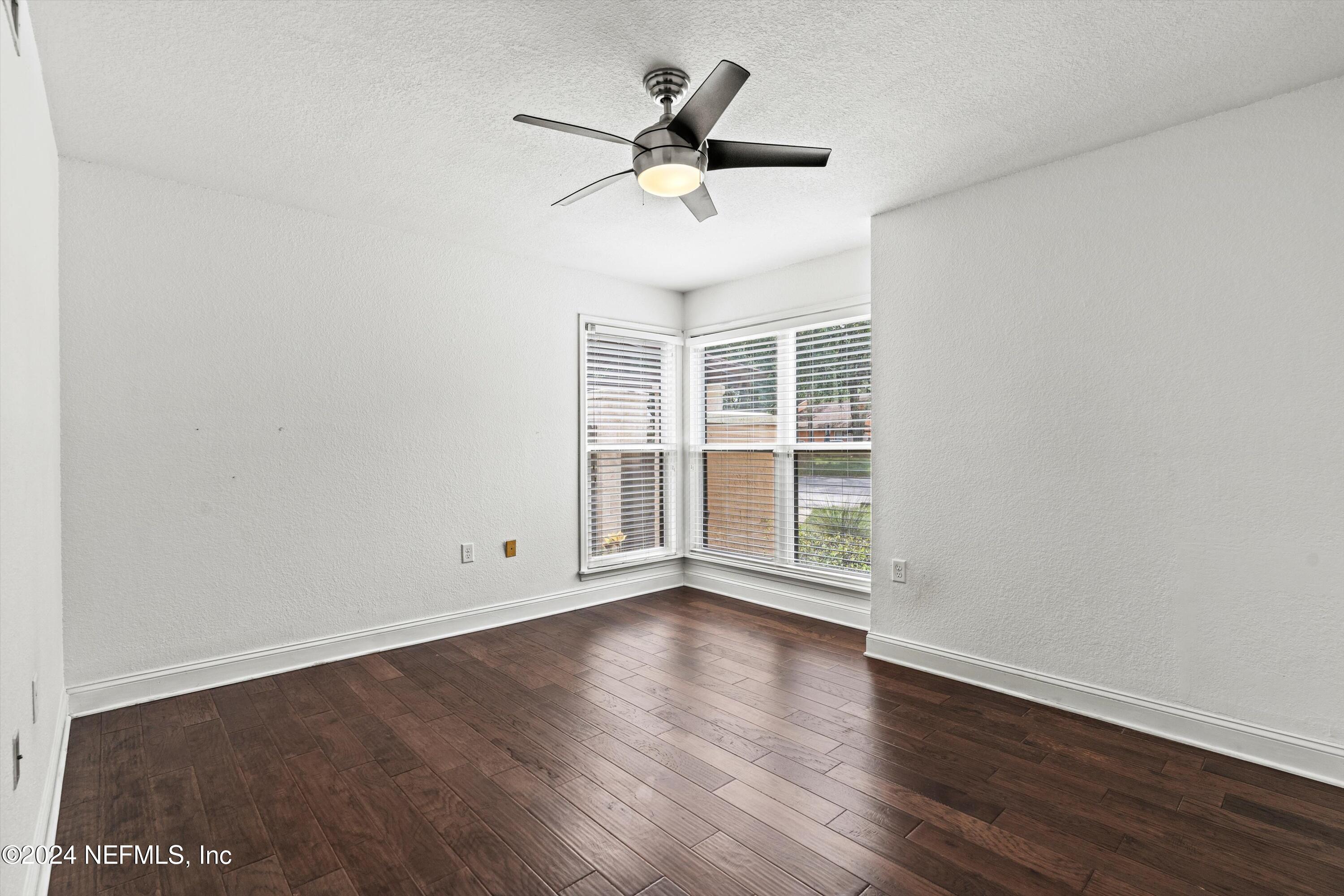 734 TIDEWATER Court