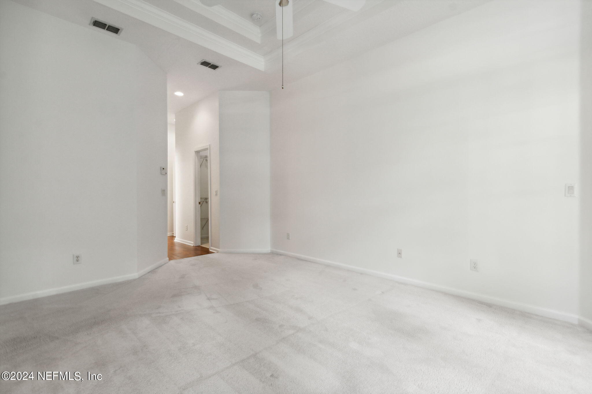921 W GRIST MILL Court