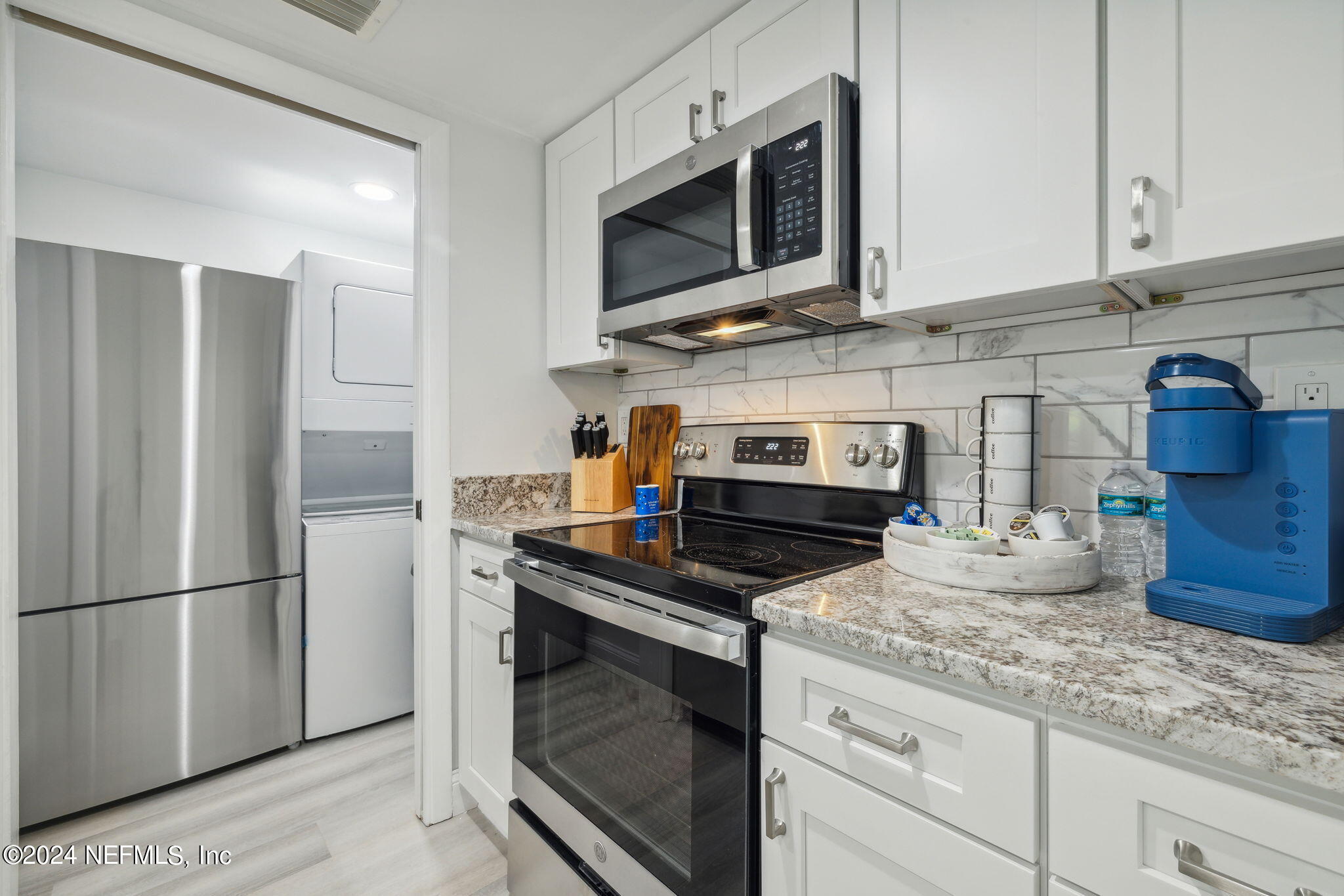 660 SUMMER Place