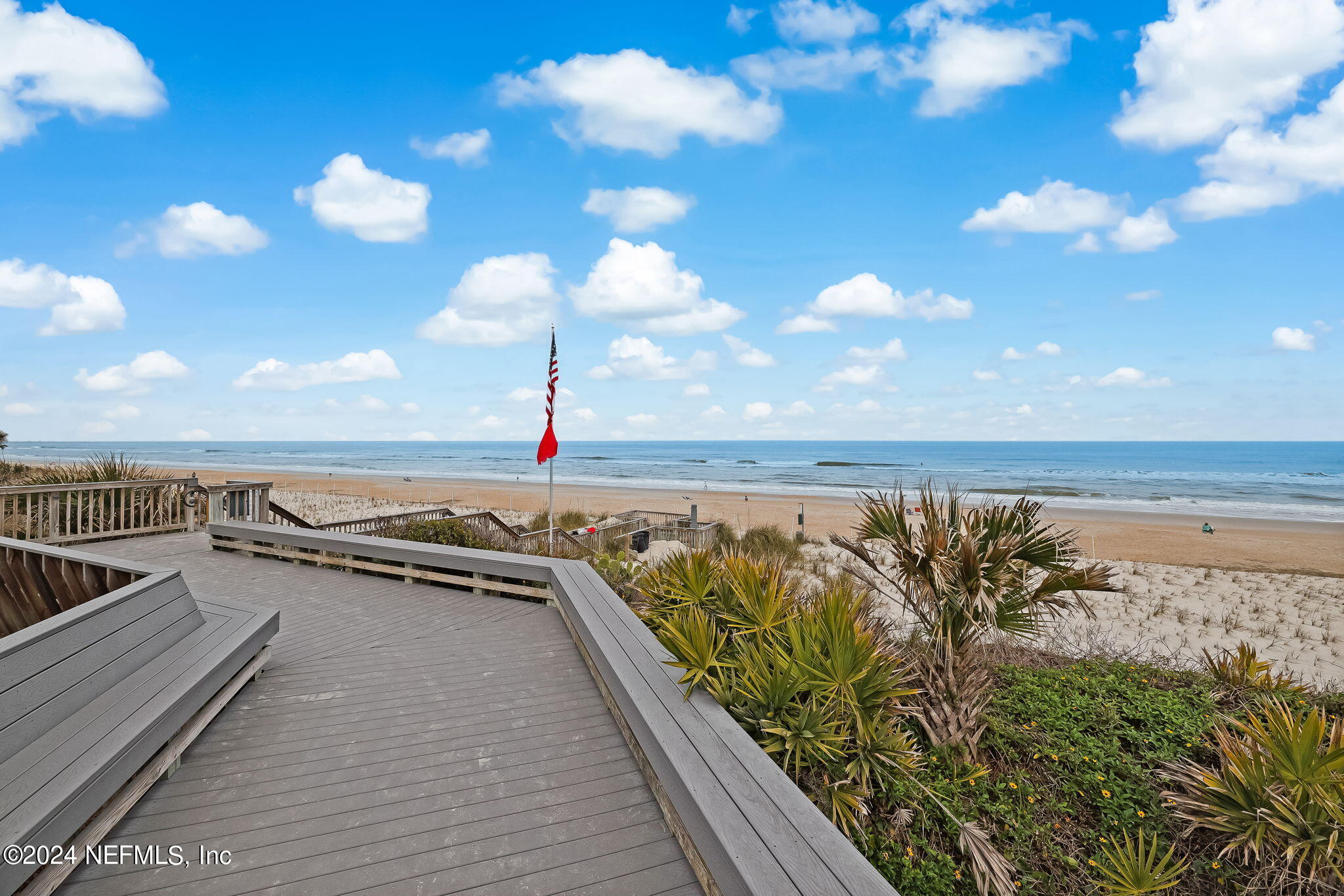 660 SUMMER Place
