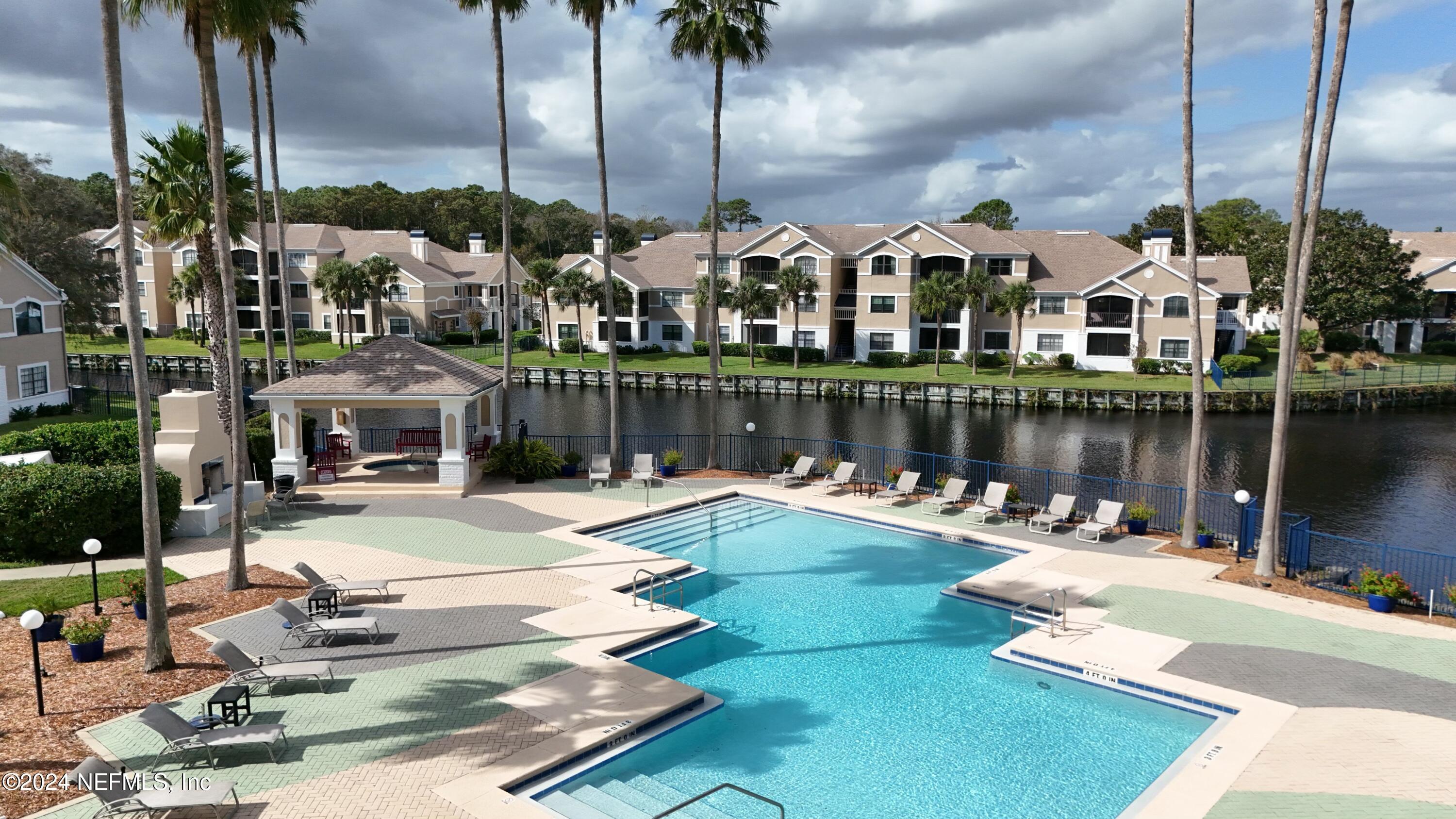 420 TIMBERWALK Court, 1226
