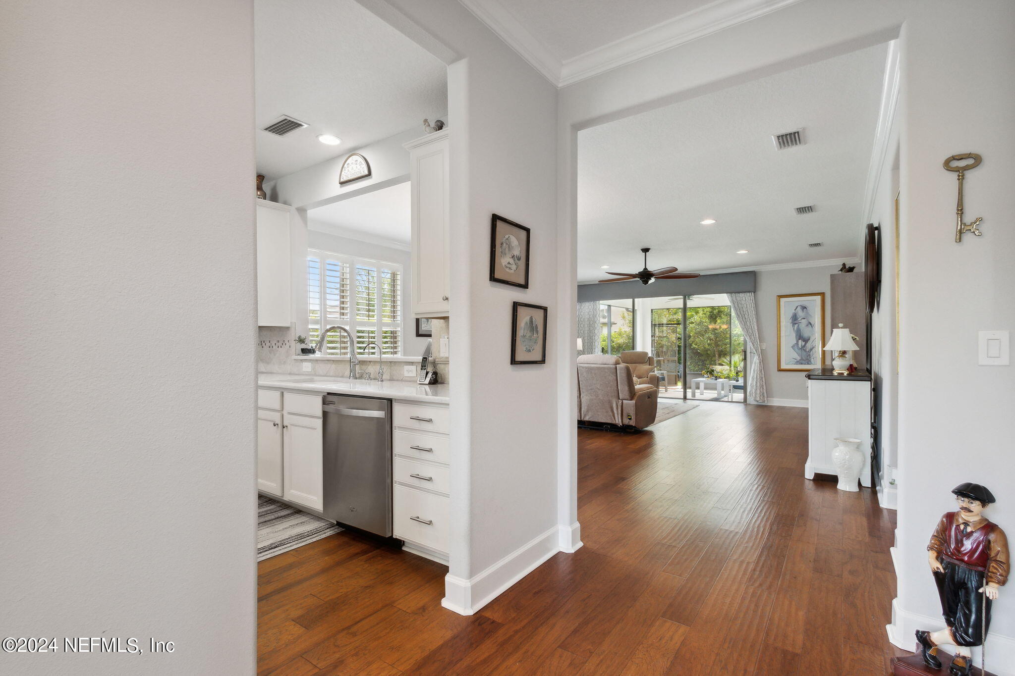 14 IDLEWILD Court