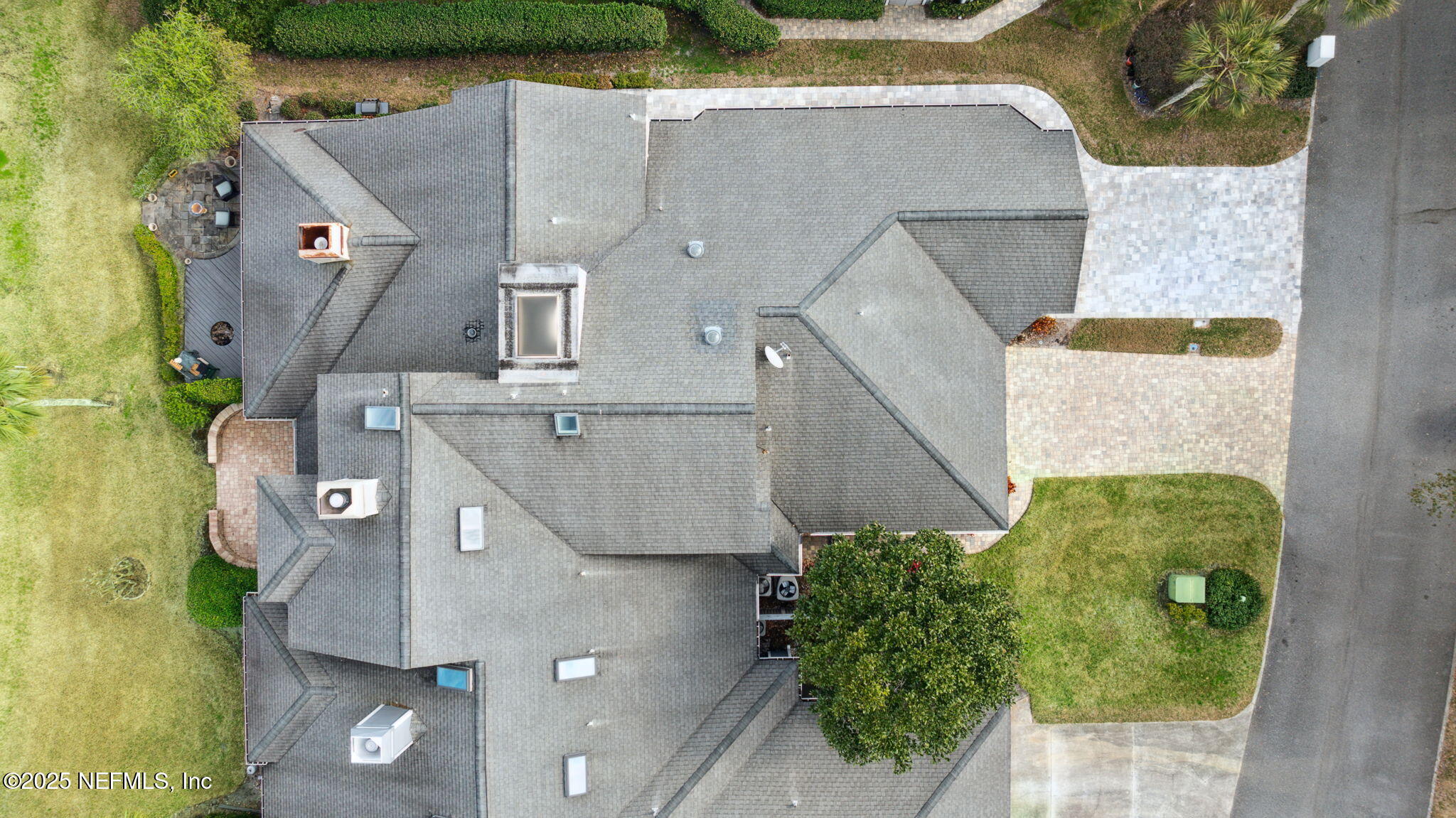 106 WILLOW POND Lane