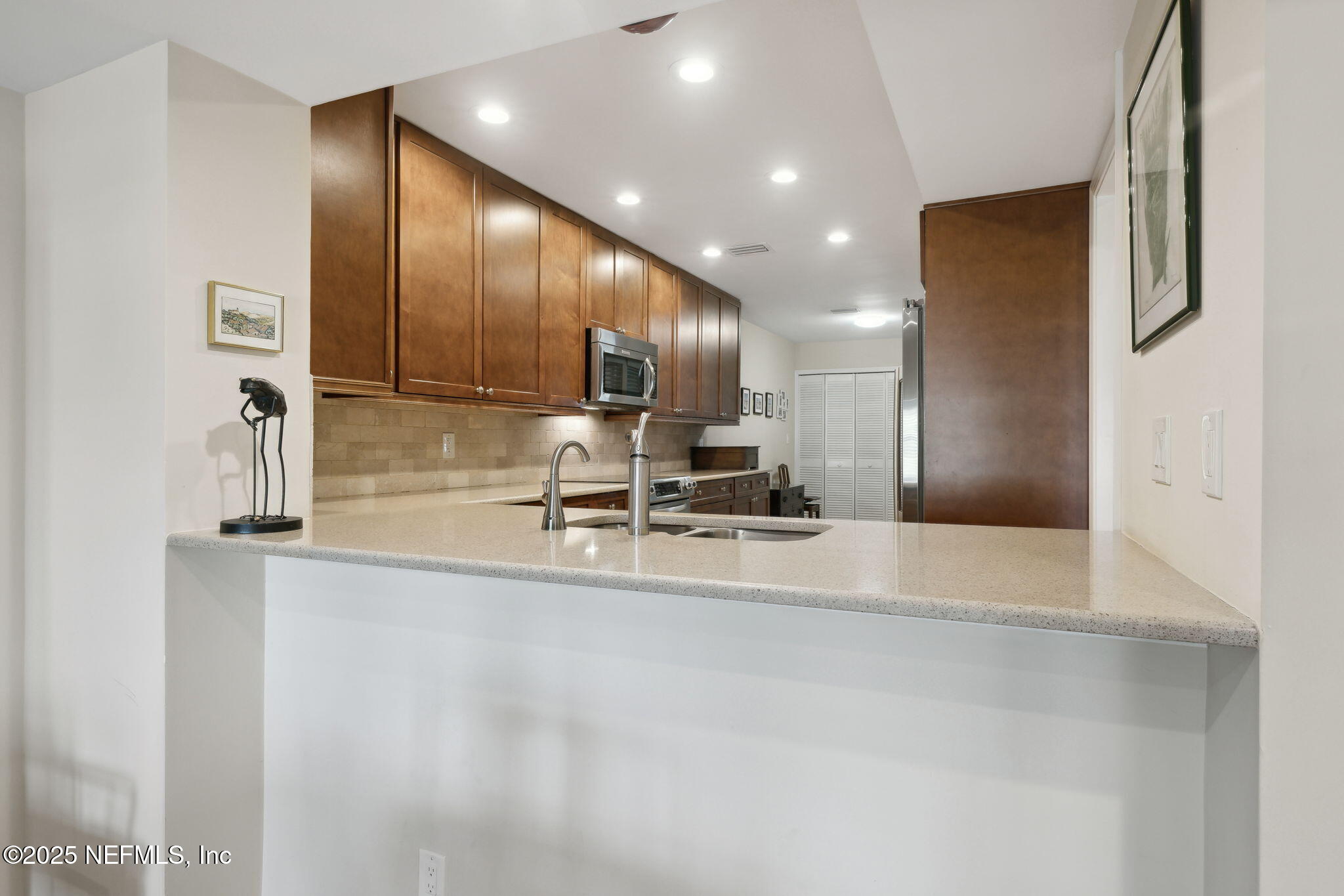 106 WILLOW POND Lane