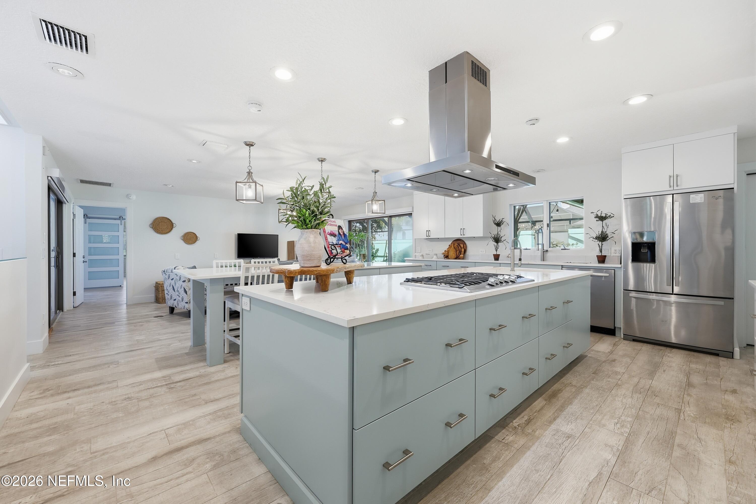 3255 OLD BARN RD Road W