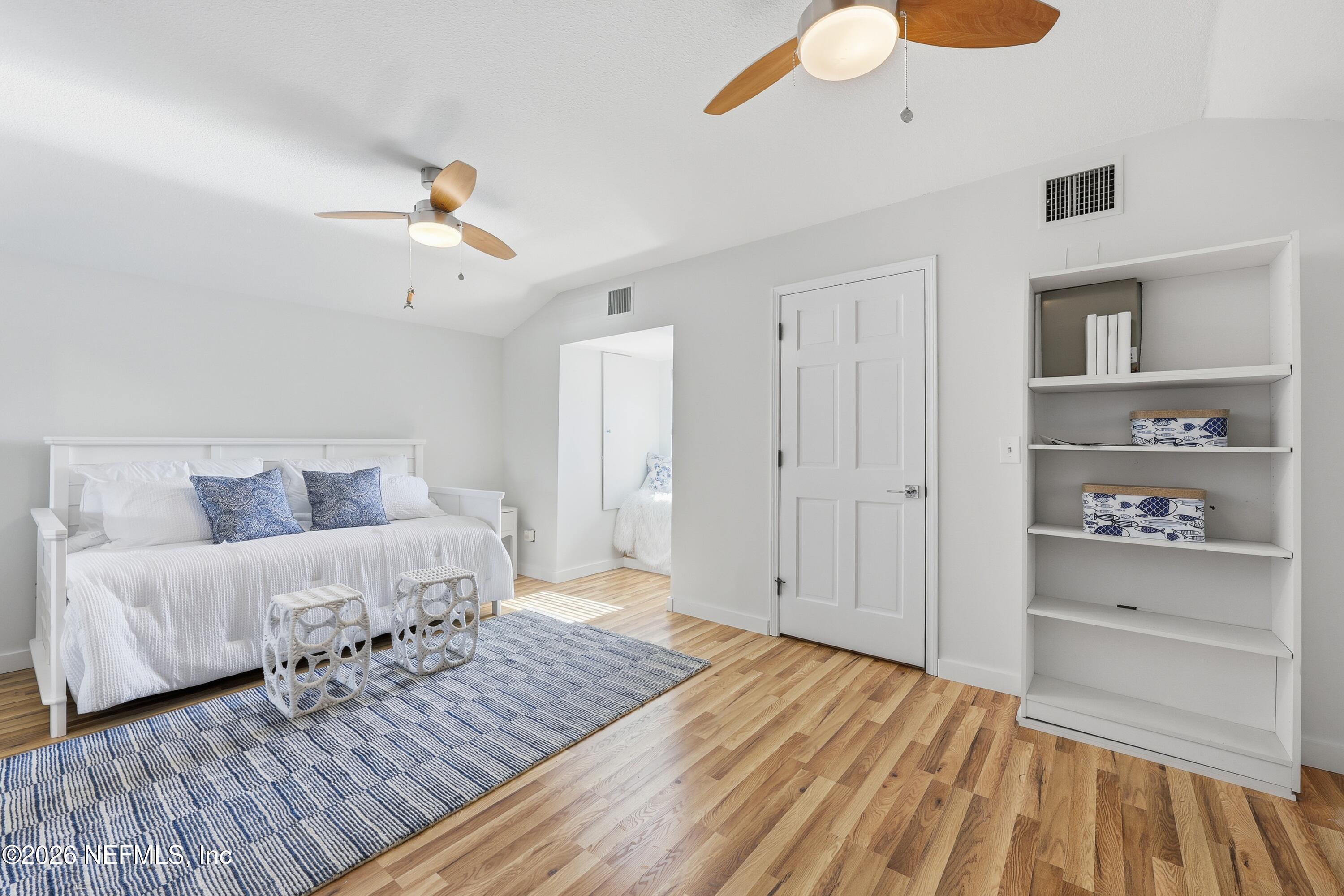 3255 OLD BARN RD Road W