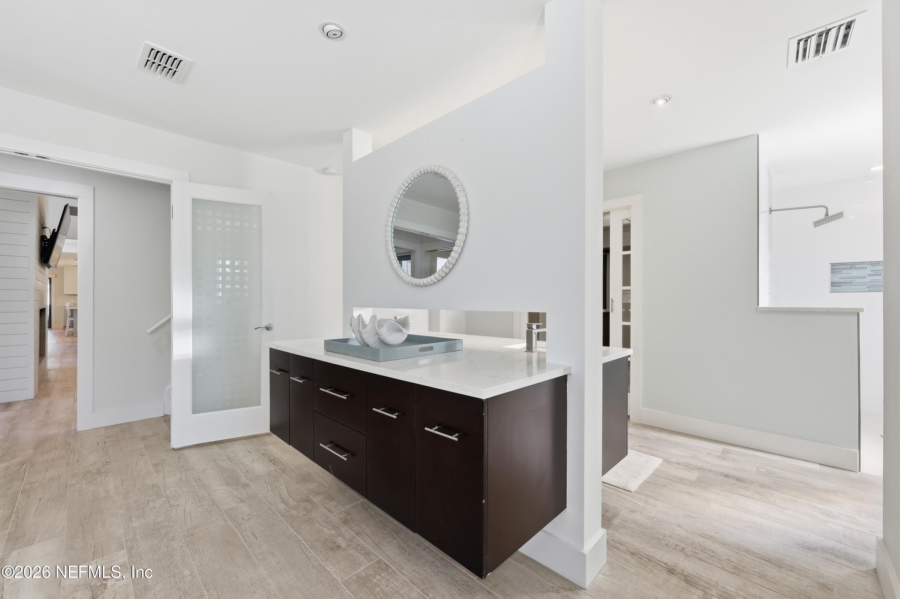 3255 OLD BARN RD Road W