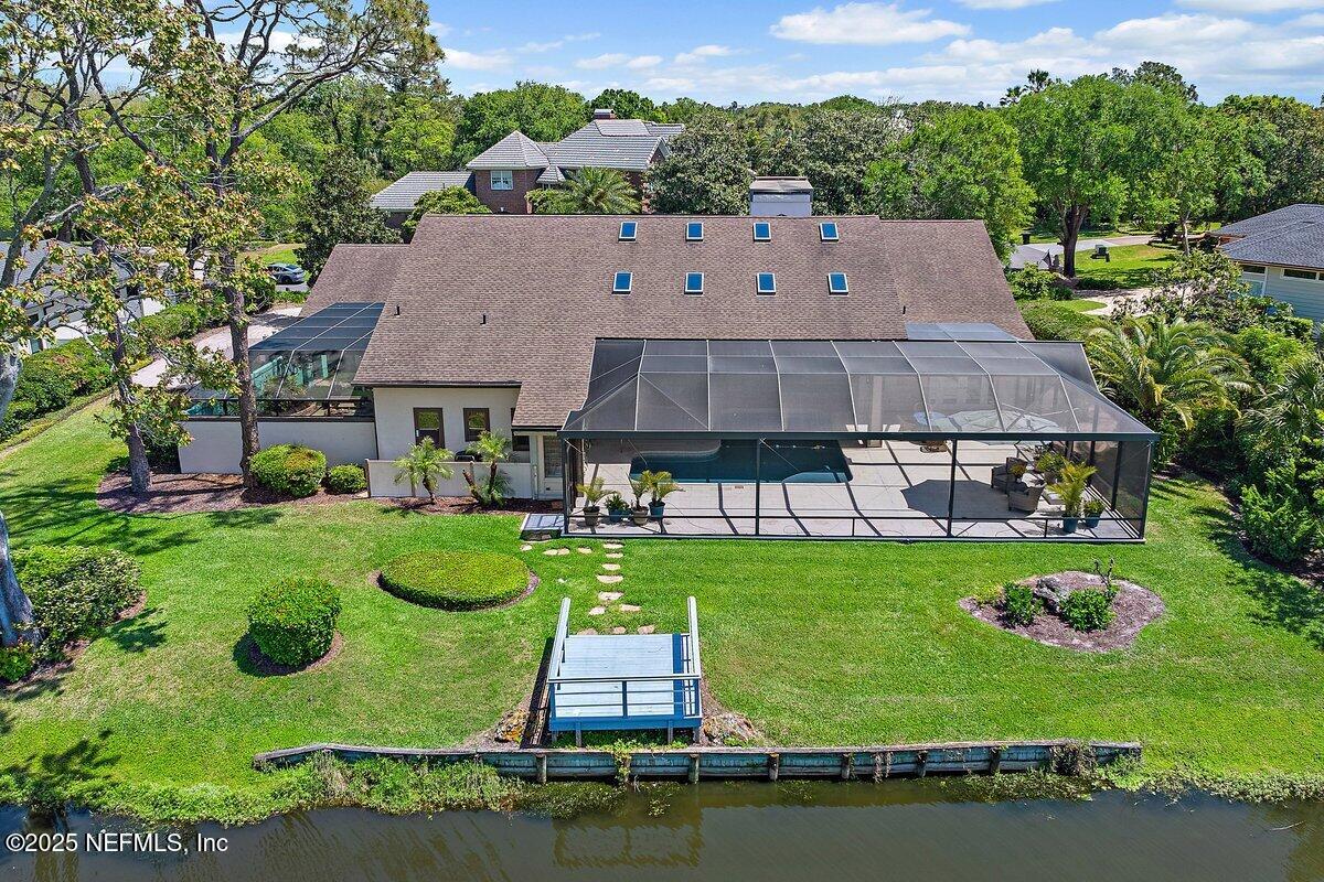 3255 OLD BARN RD Road W