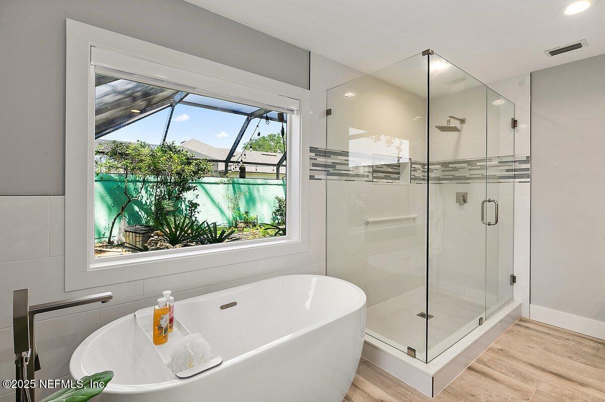 3255 OLD BARN RD Road W