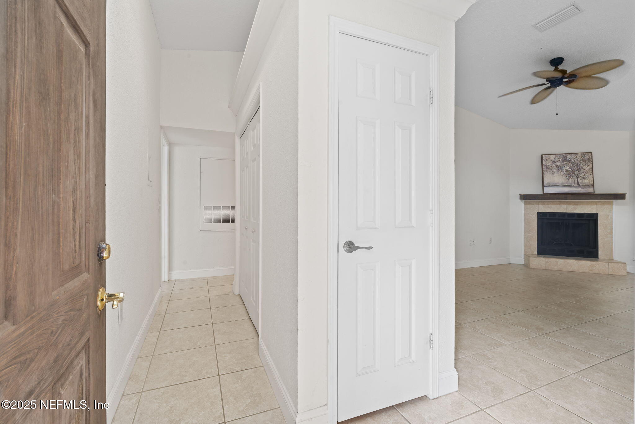 810 SANDPIPER Lane