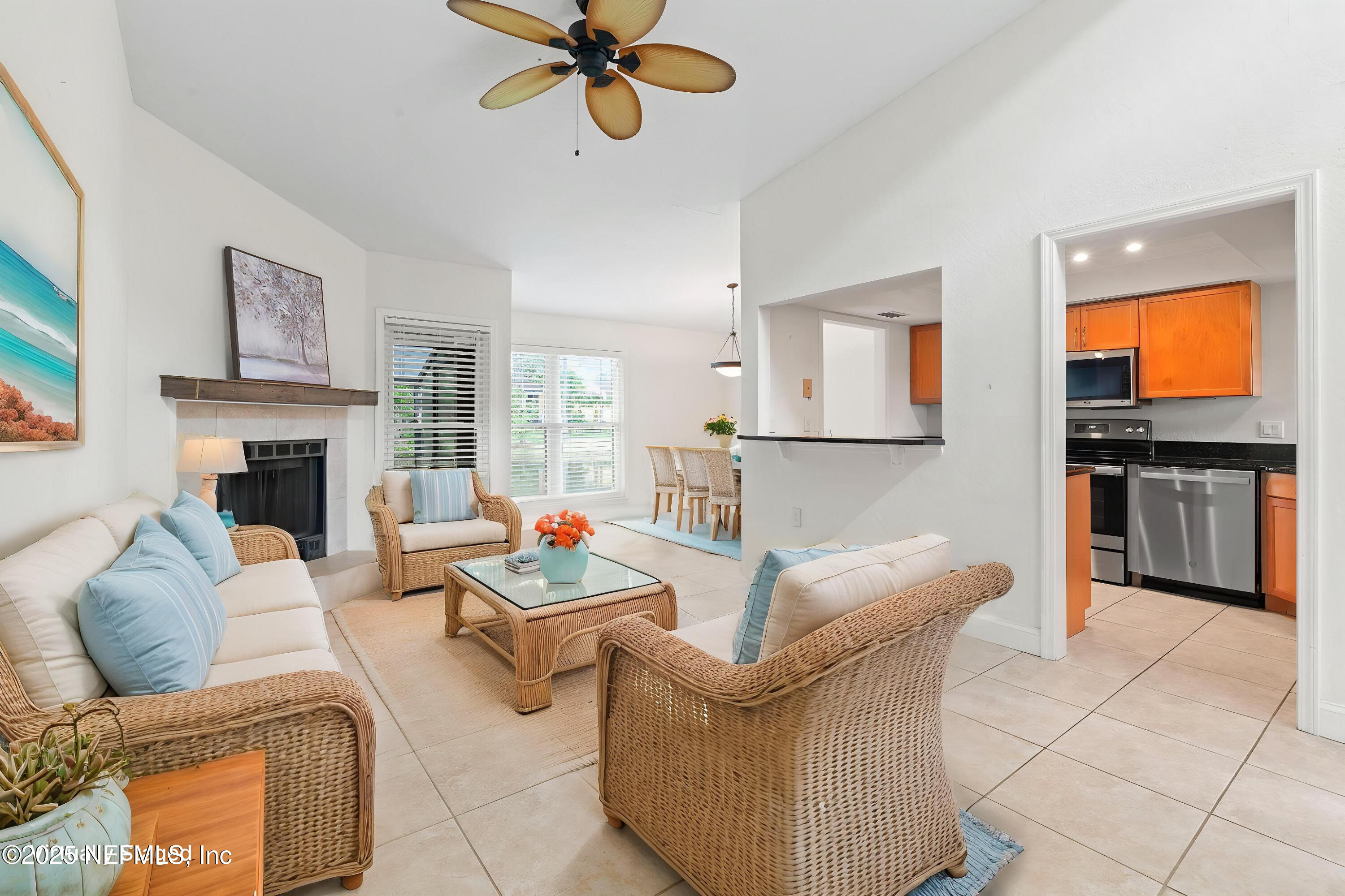 810 SANDPIPER Lane