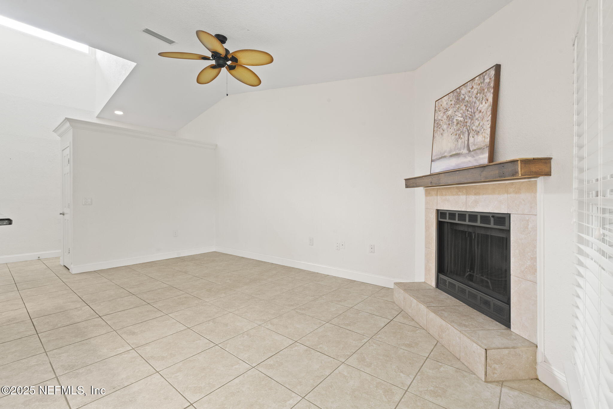 810 SANDPIPER Lane