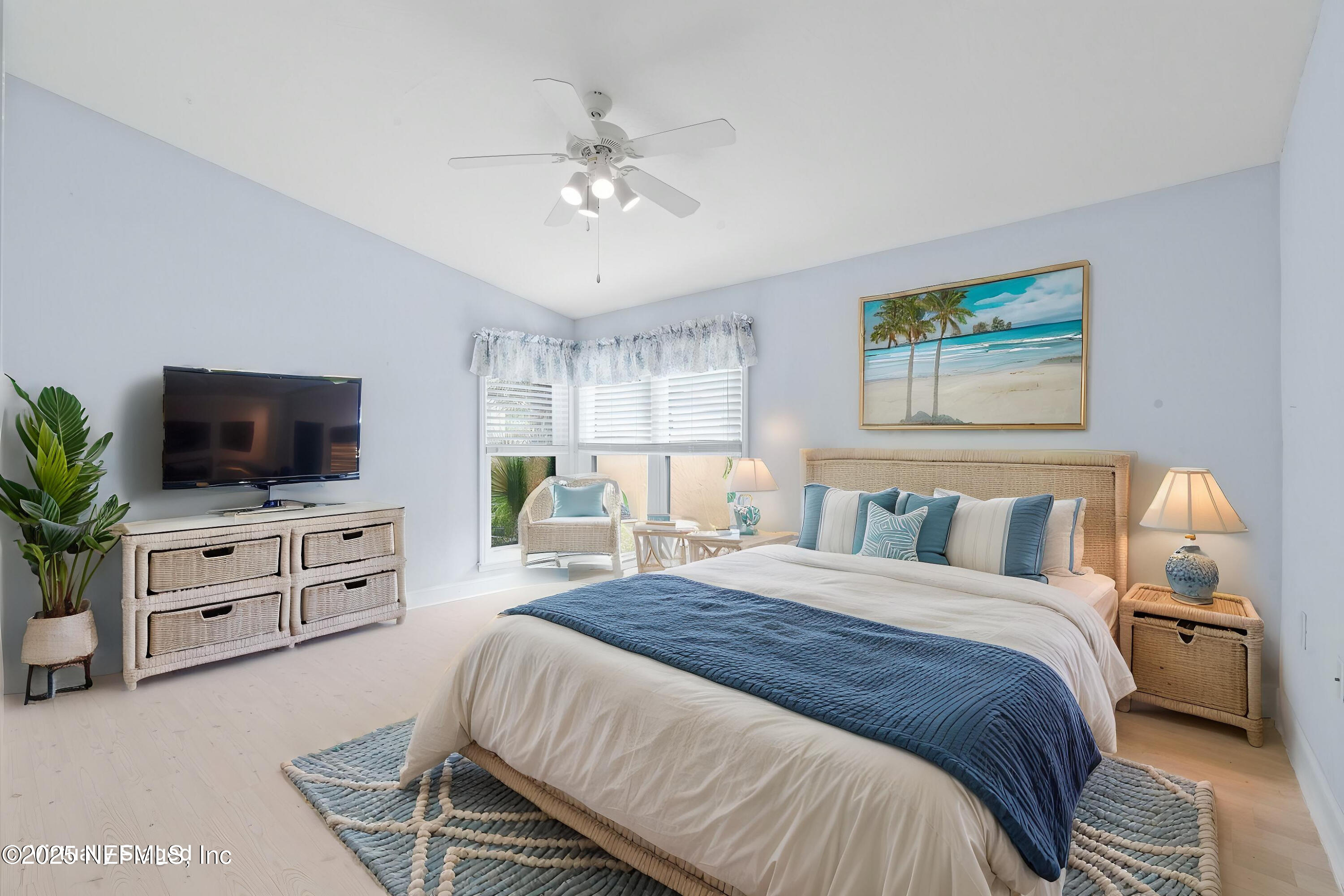 810 SANDPIPER Lane