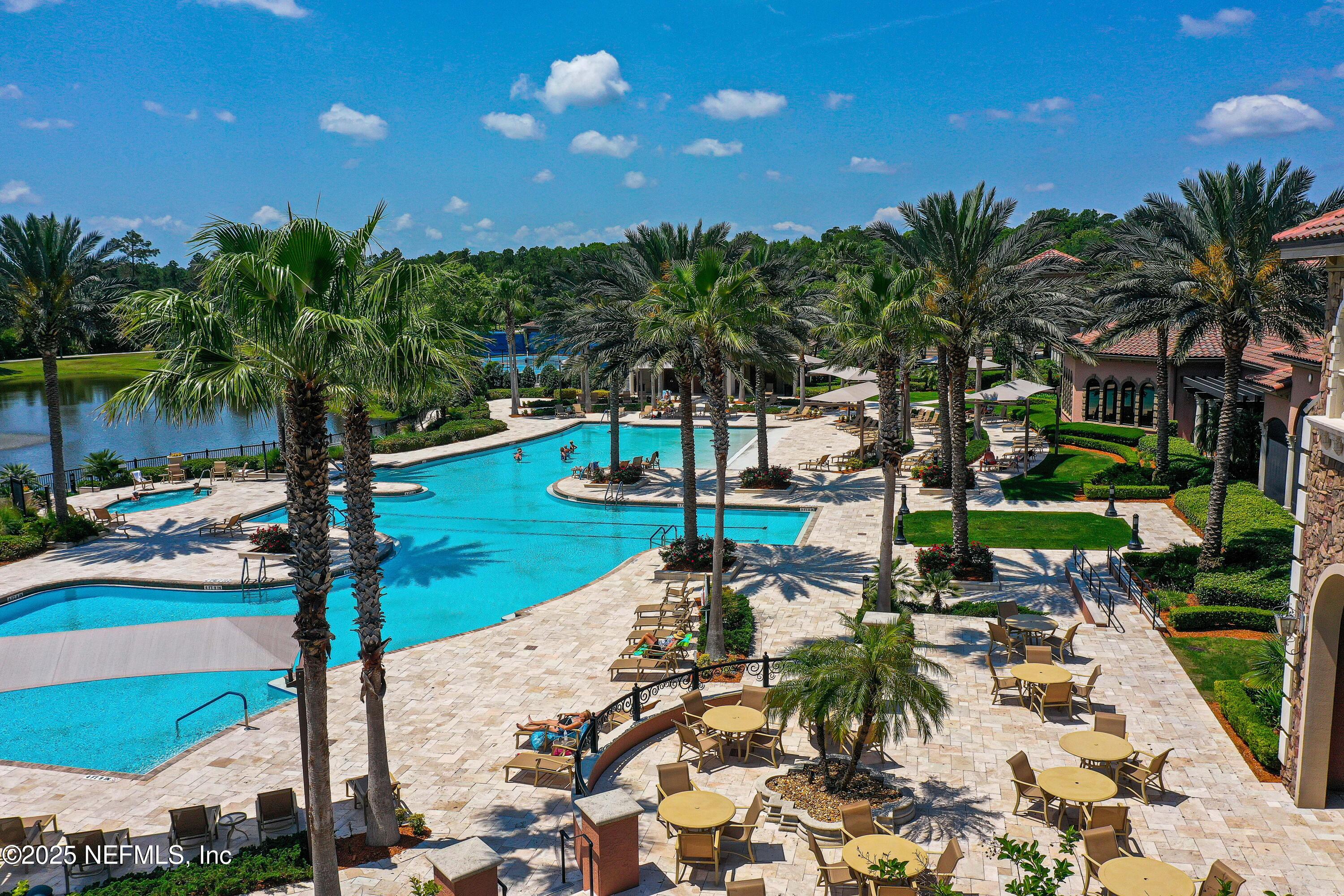 24 FAWN GULLY Lane, E